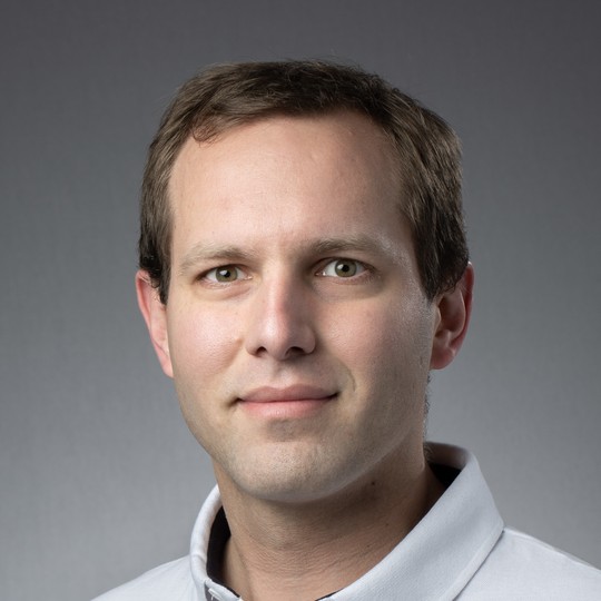 Péter Juhász, PhD